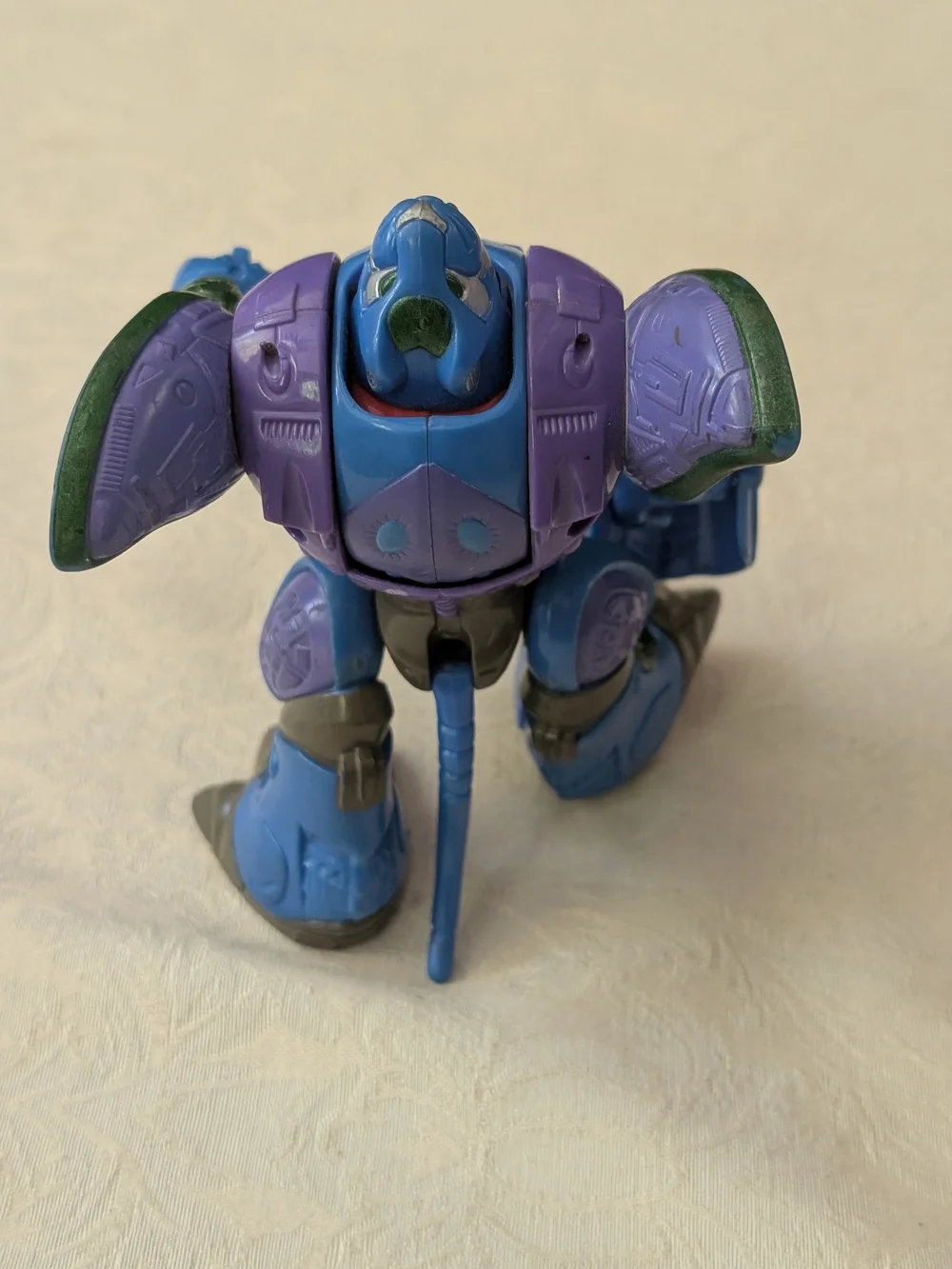 Hasbro Transformers Beast Wars Cheetor Transforming Elephant Figure 1997